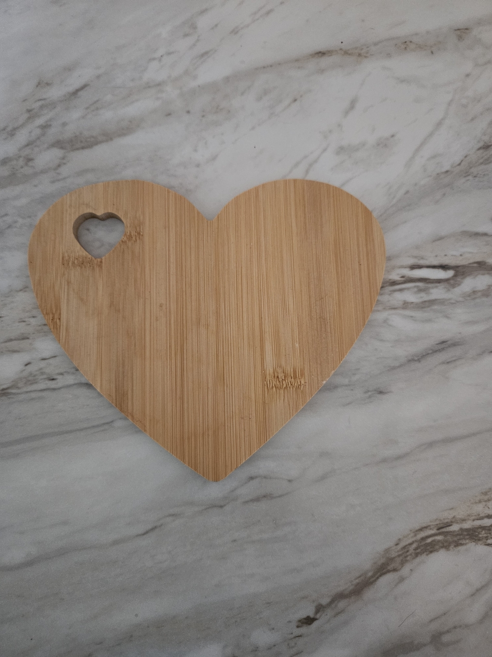 Heart-Shaped Bamboo Cutting/Serving Board - Natural Wood